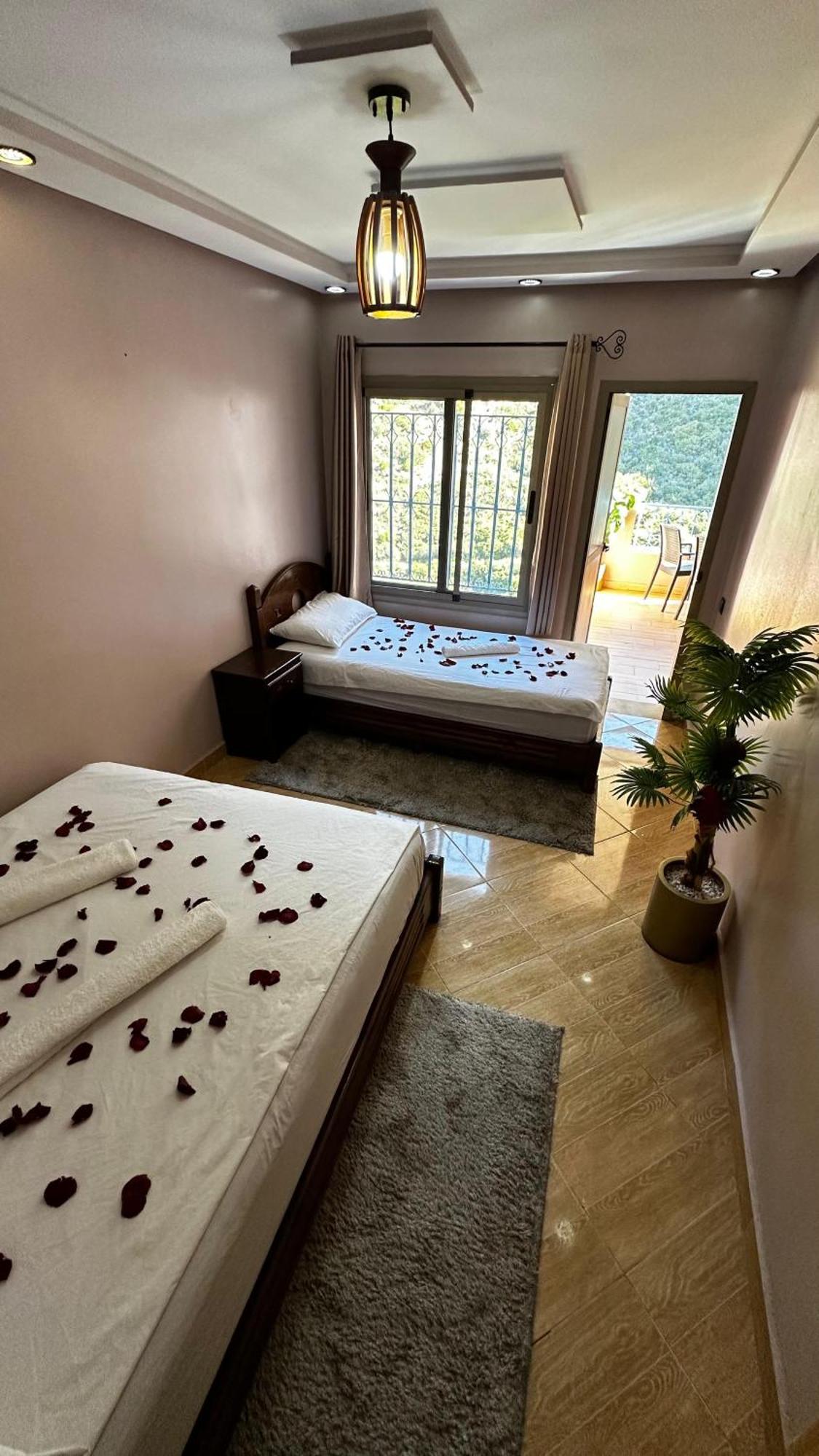 Hotel Nabil Akchour Esterno foto