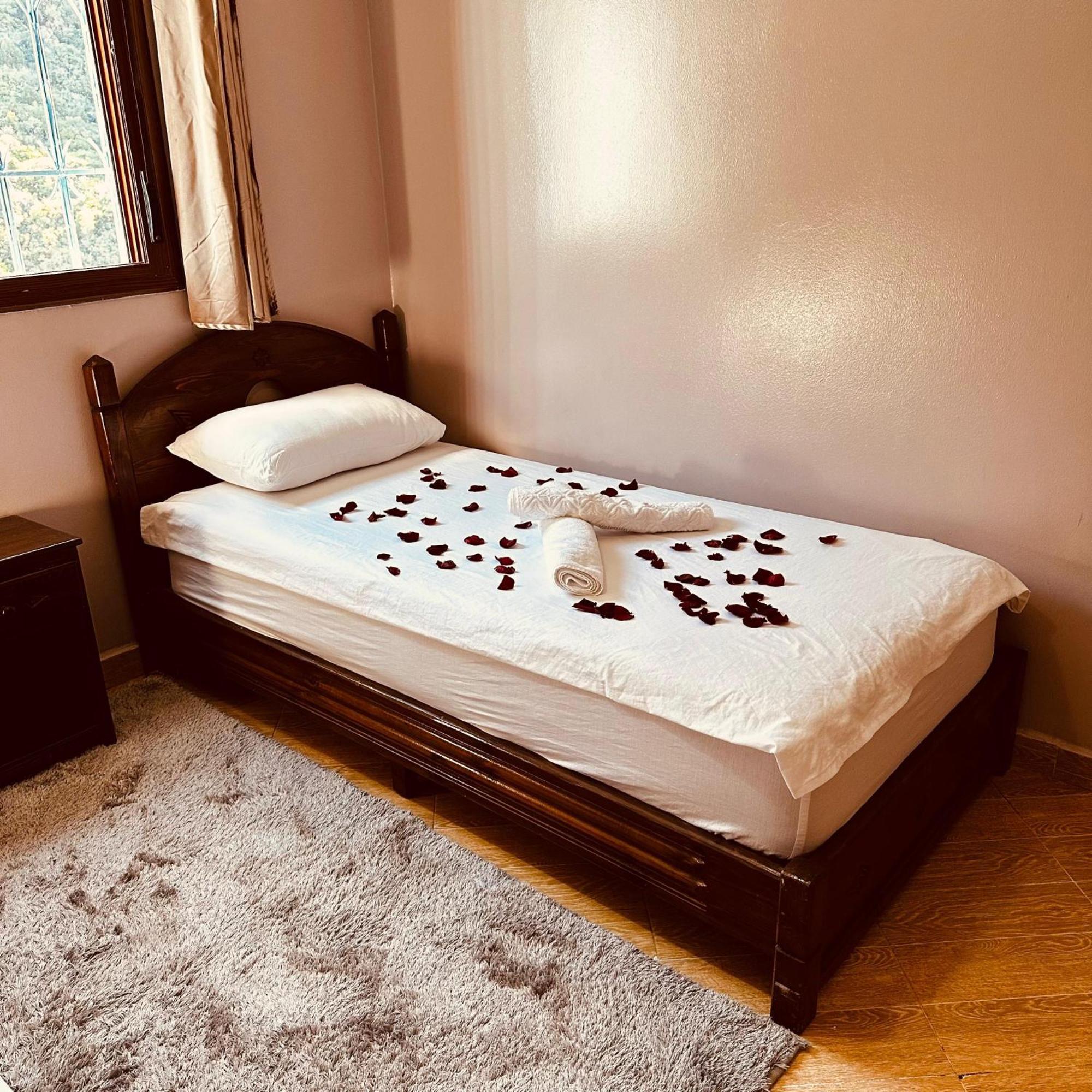 Hotel Nabil Akchour Esterno foto
